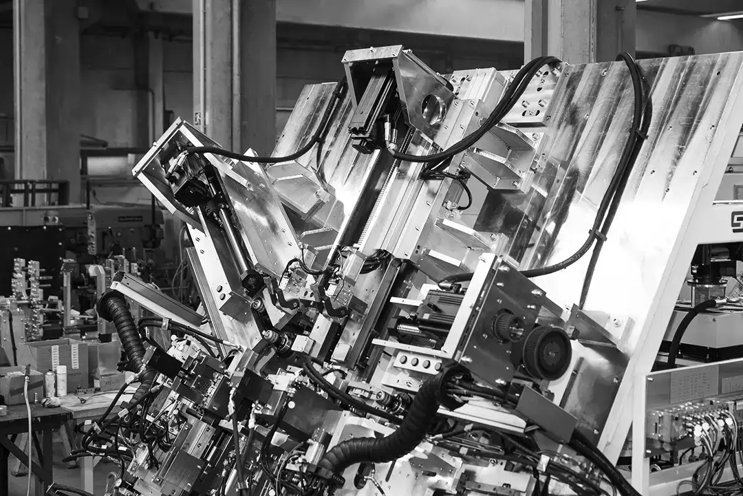 Vorrichtung im Maschinenbau bei der Systema Tech GmbH am Standort Rheda-Wiedenbrück in der Fertigung